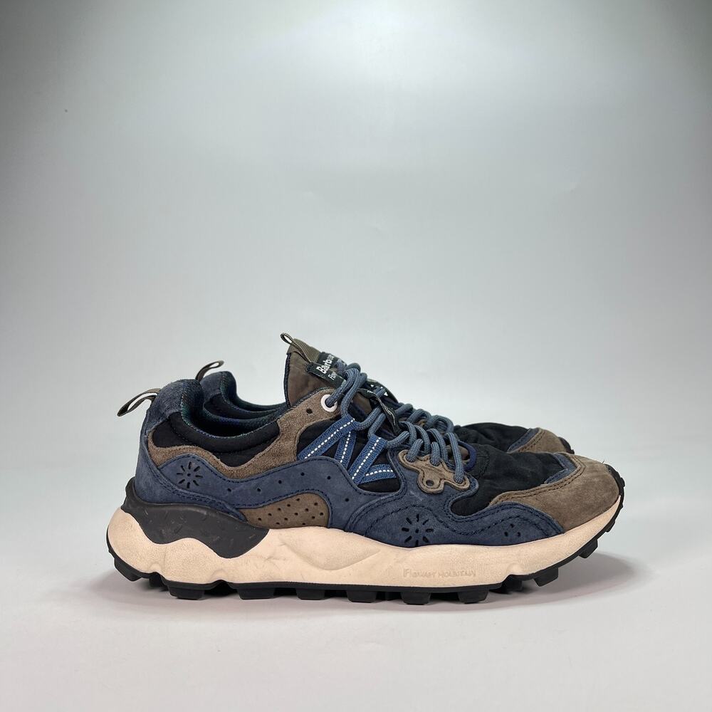 Flower Mountain Barbour Yamano 3 Navy Olive Outdoor Trails Shoes Women's Size 8